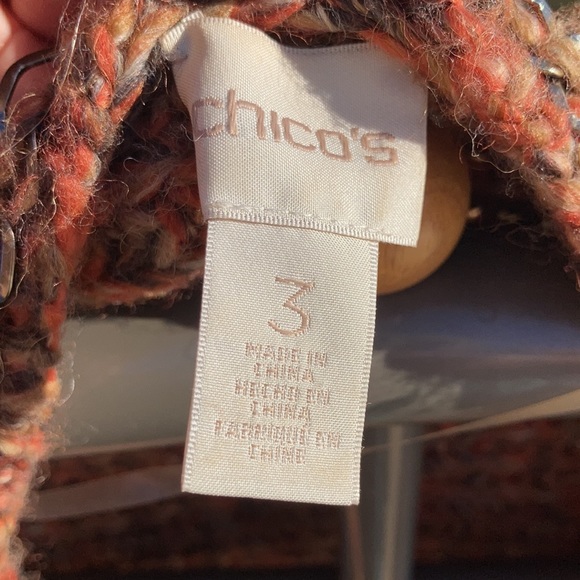 Chico’s short sleeved sweater - Picture 3 of 4